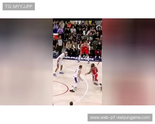 哈登突破节奏回暖，多次将防守晃开两米